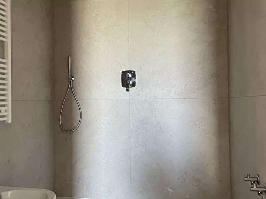 Immagine 11 di Appartamento in vendita  in Via Catullo a Montegrotto Terme