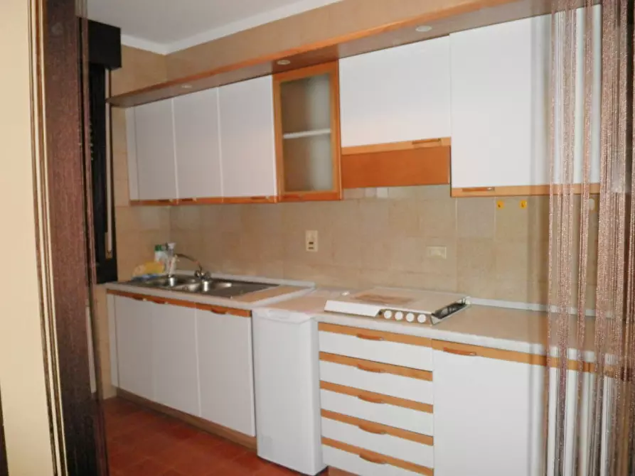 Immagine 8 di Appartamento in vendita  a Rovigo