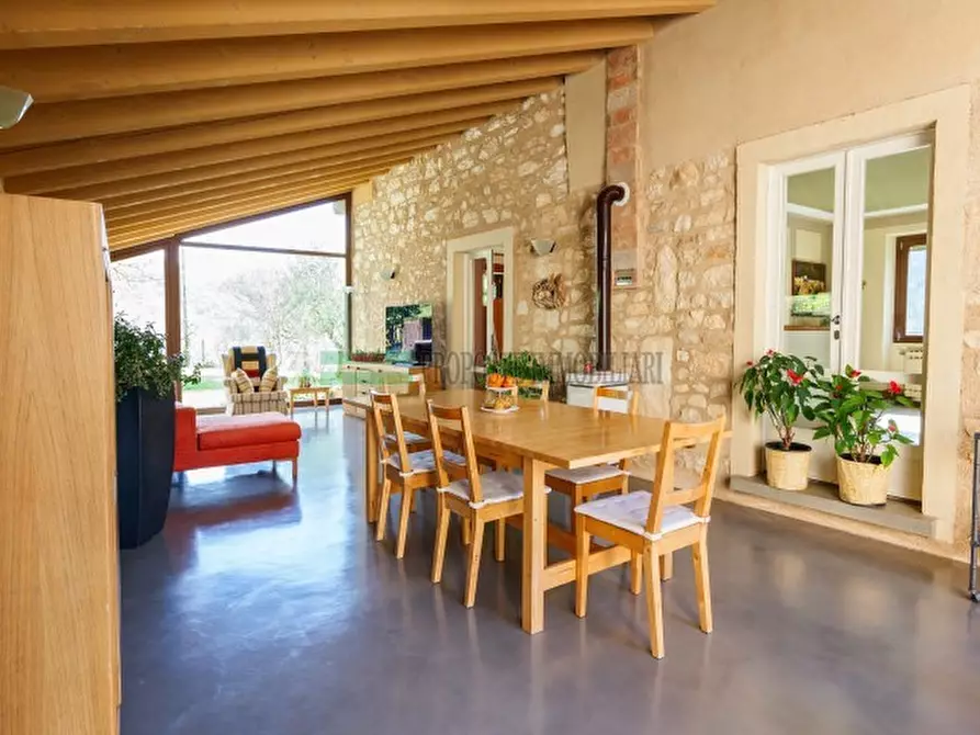 Immagine 8 di Casa indipendente in vendita  a Ome