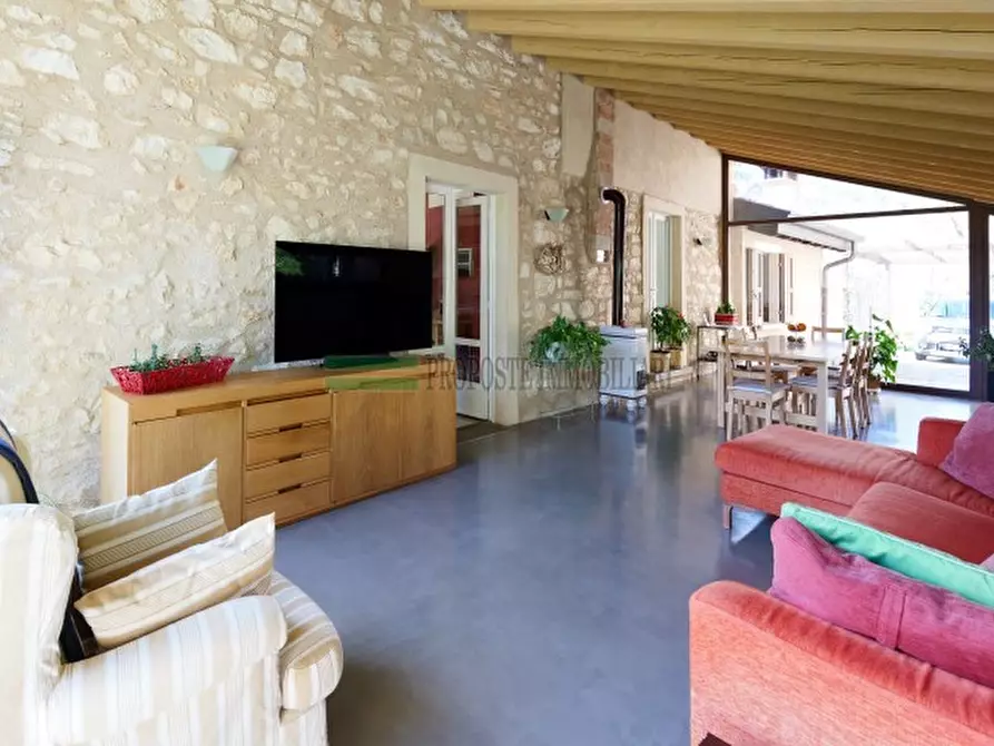 Immagine 27 di Casa indipendente in vendita  a Ome