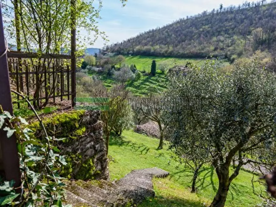 Immagine 30 di Casa indipendente in vendita  a Ome