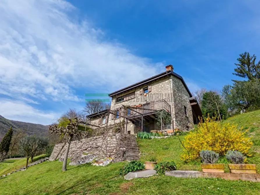 Immagine 40 di Casa indipendente in vendita  a Ome