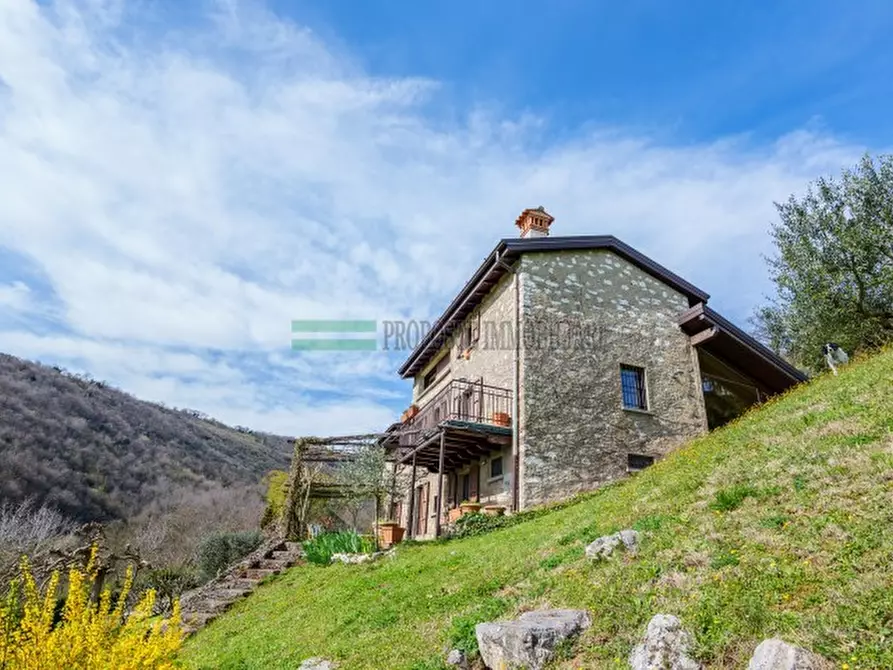 Immagine 42 di Casa indipendente in vendita  a Ome