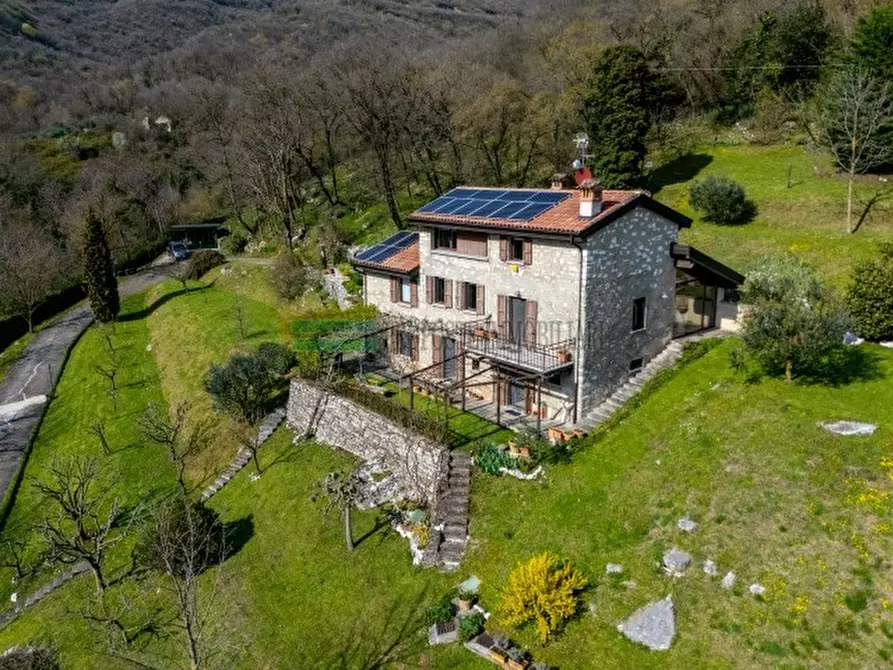 Immagine 54 di Casa indipendente in vendita  a Ome