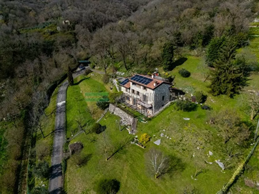 Immagine 55 di Casa indipendente in vendita  a Ome