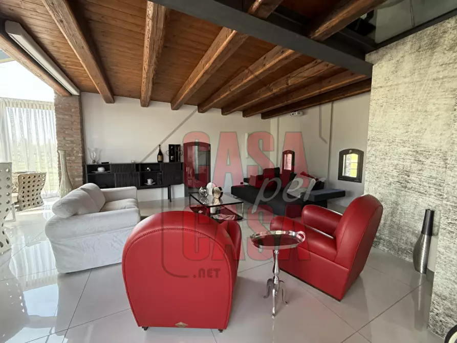 Immagine 18 di Rustico / casale in vendita  a Occhiobello