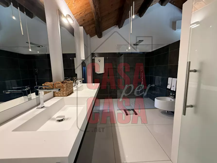 Immagine 24 di Rustico / casale in vendita  a Occhiobello