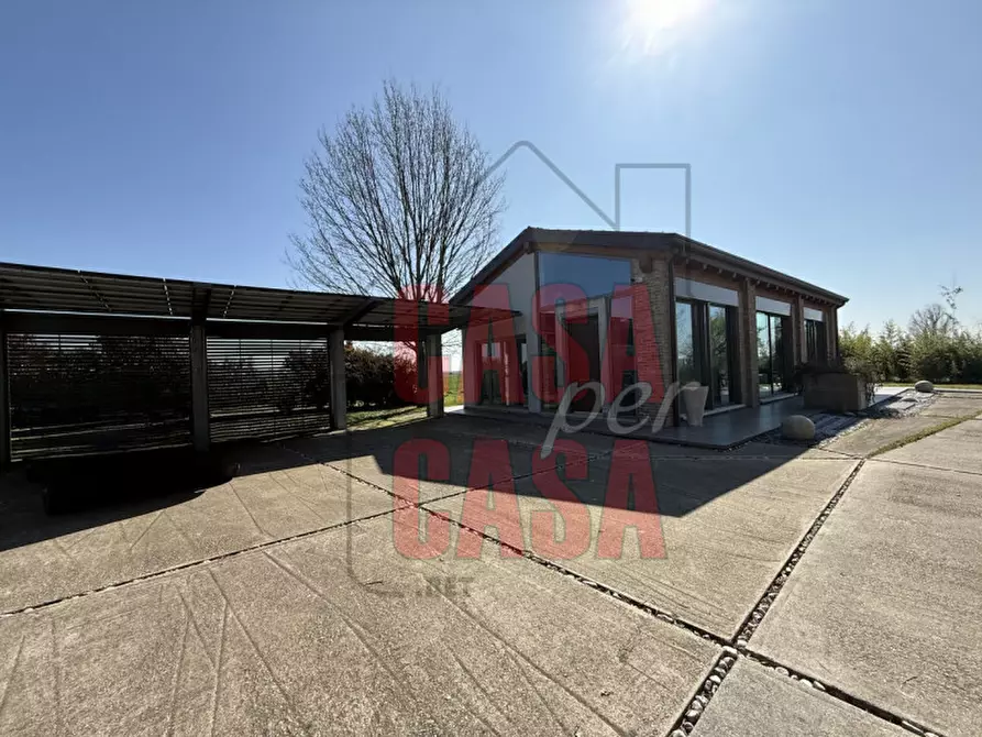 Immagine 28 di Rustico / casale in vendita  a Occhiobello