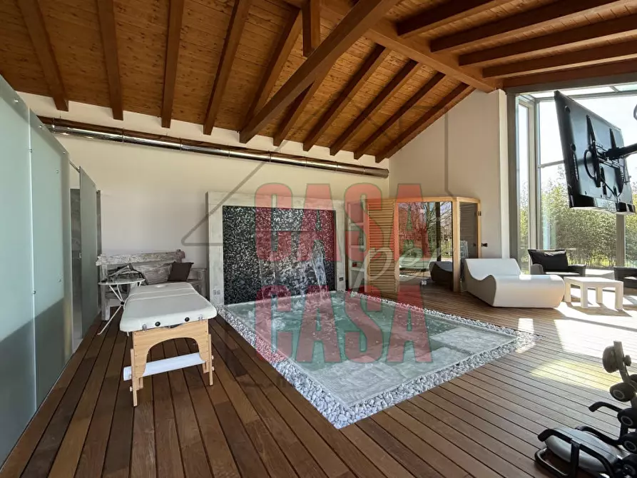 Immagine 33 di Rustico / casale in vendita  a Occhiobello