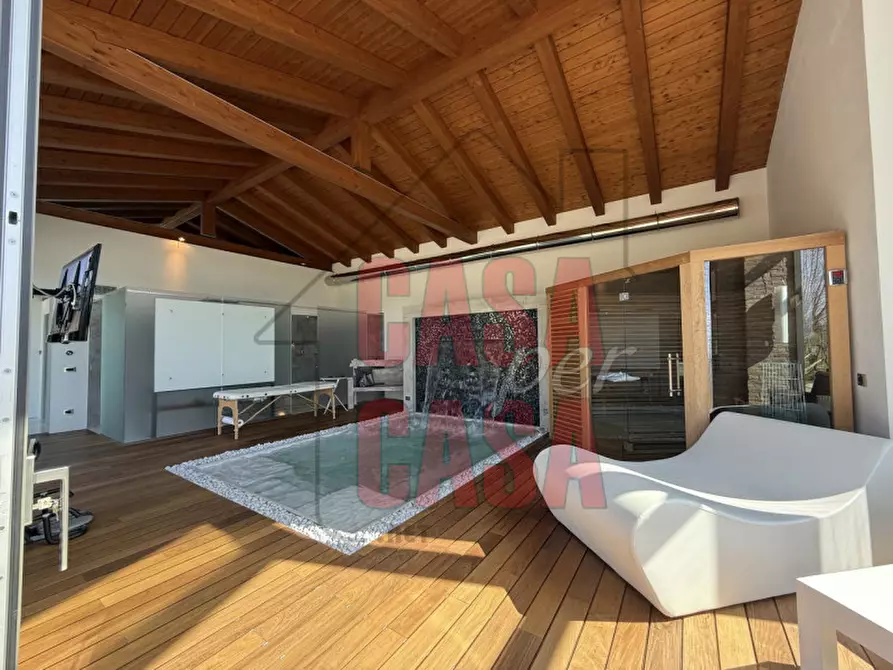 Immagine 34 di Rustico / casale in vendita  a Occhiobello