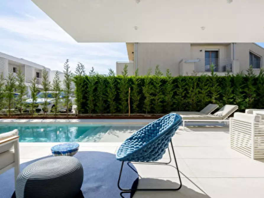 Immagine 6 di Casa bifamiliare in vendita  a Jesolo