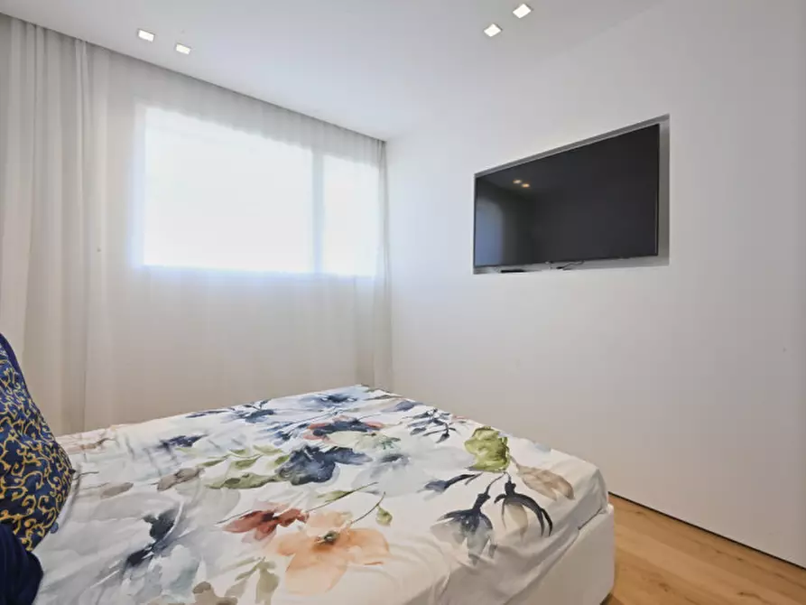 Immagine 34 di Casa bifamiliare in vendita  a Jesolo