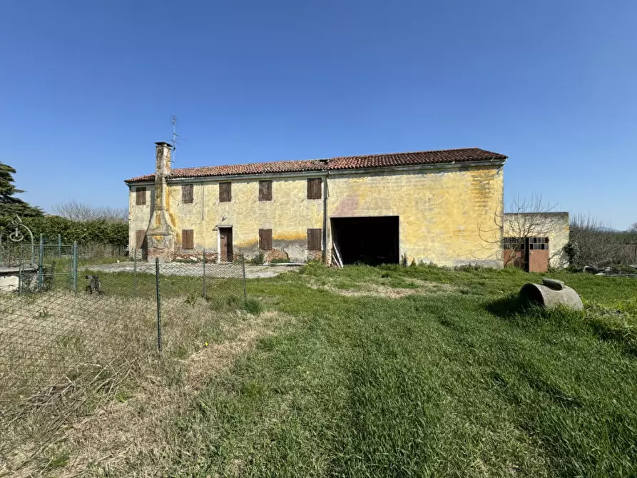 Immagine 1 di Rustico / casale in vendita  in Via Frassenelle a Este