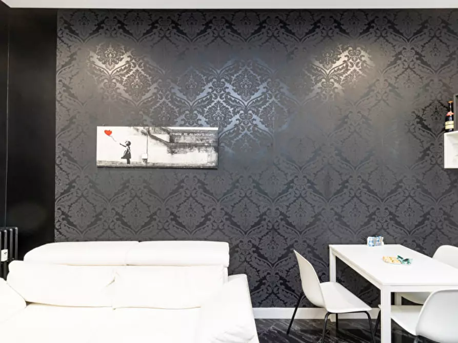 Immagine 8 di Appartamento in vendita  in via Gaetano Strambio, 26 a Milano