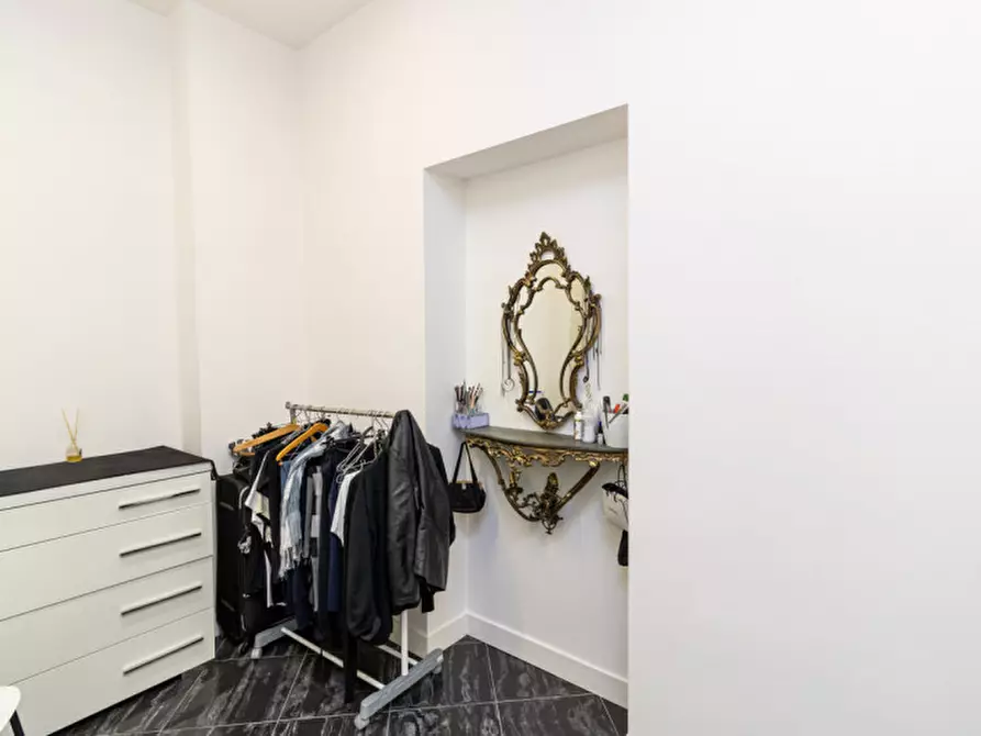 Immagine 20 di Appartamento in vendita  in via Gaetano Strambio, 26 a Milano
