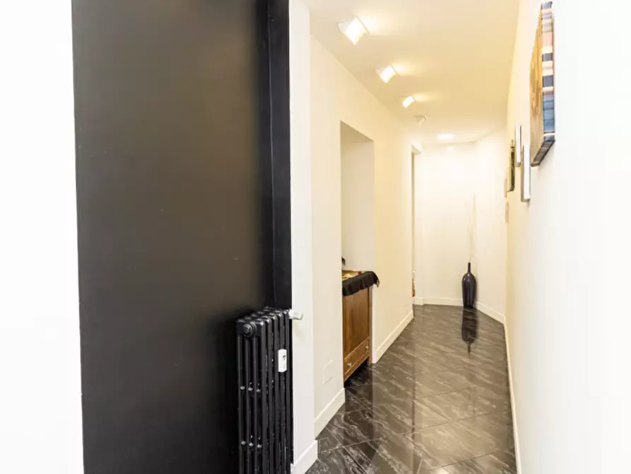 Immagine 25 di Appartamento in vendita  in via Gaetano Strambio, 26 a Milano