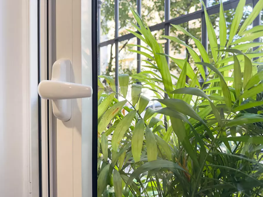 Immagine 30 di Appartamento in vendita  in via Gaetano Strambio, 26 a Milano