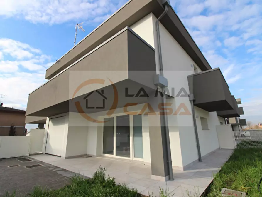 Immagine 2 di Casa trifamiliare in vendita  in Via Baschierato a Sant'angelo Di Piove Di Sacco