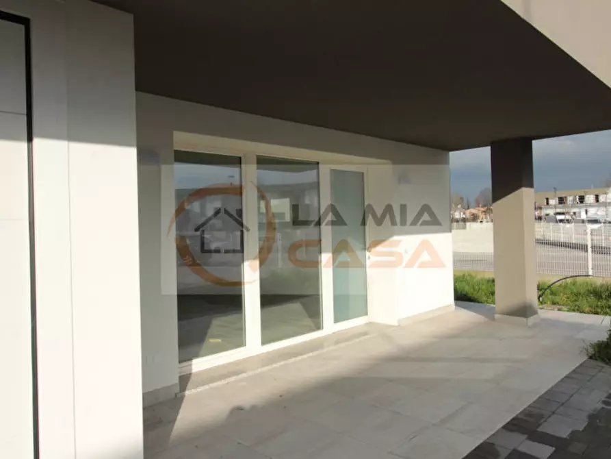 Immagine 3 di Casa trifamiliare in vendita  in Via Baschierato a Sant'angelo Di Piove Di Sacco