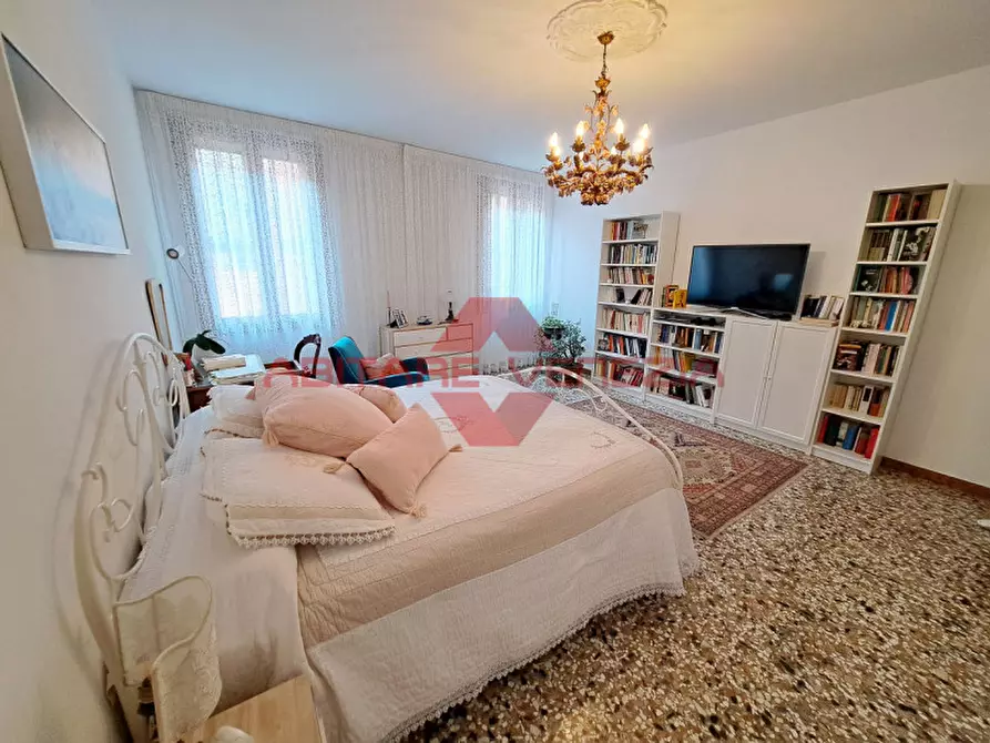 Immagine 7 di Appartamento in vendita  in Quintavalle 1 a Venezia