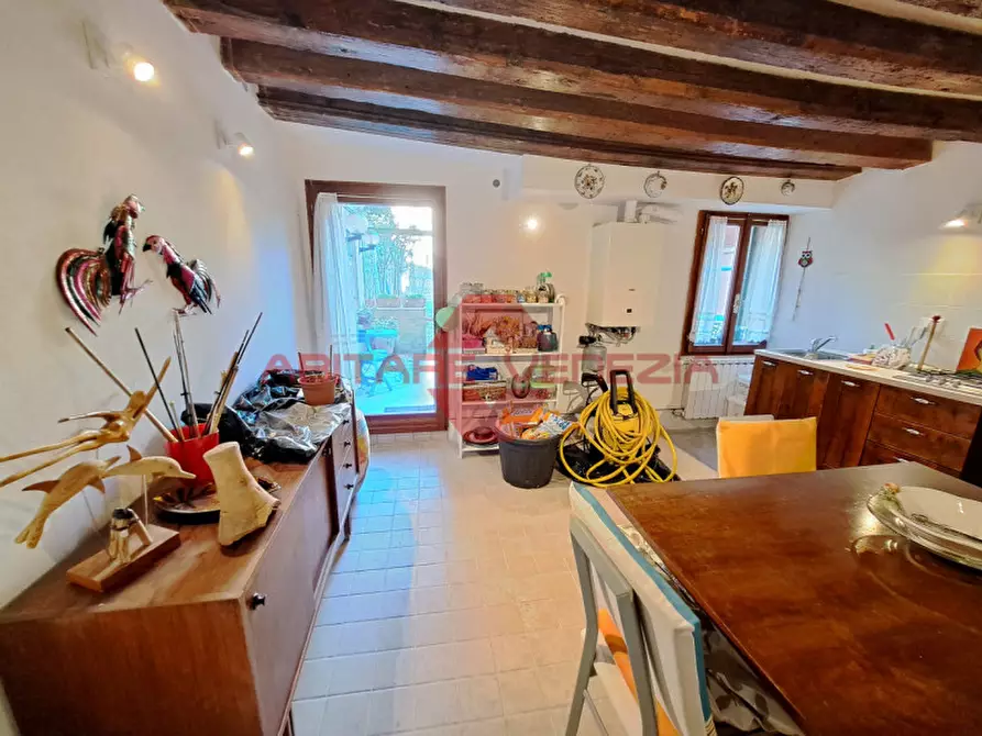 Immagine 25 di Appartamento in vendita  in Quintavalle 1 a Venezia