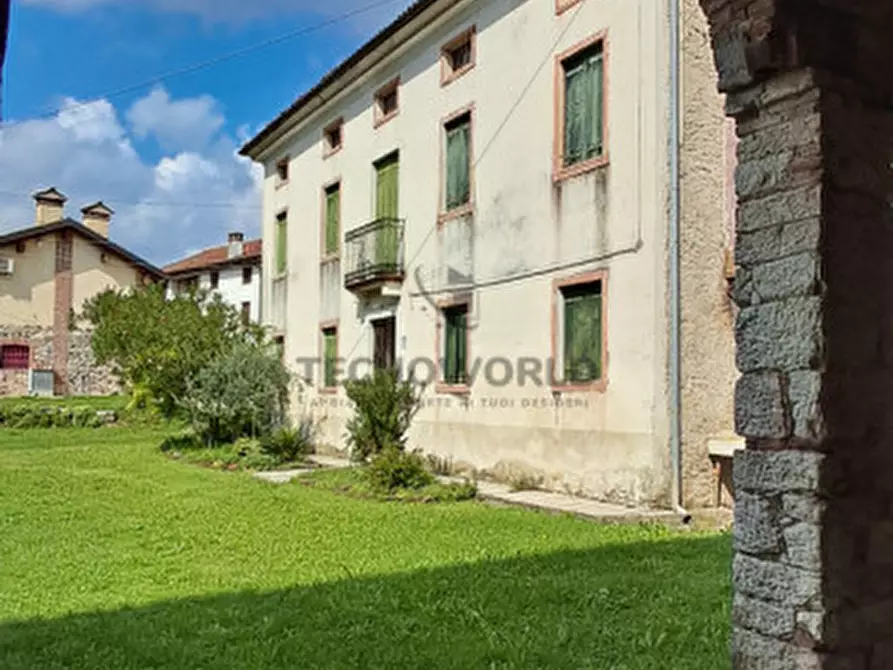 Immagine 4 di Rustico / casale in vendita  in via cazzola a San Vito Di Leguzzano