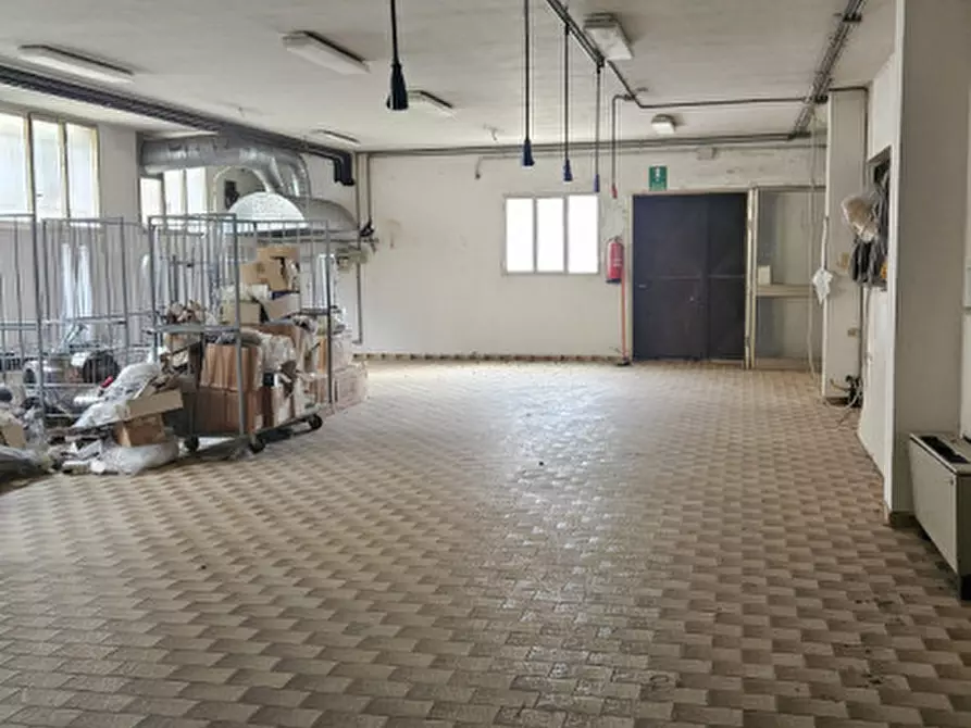 Immagine 13 di Casa indipendente in vendita  in Via Bomba a Cinto Euganeo