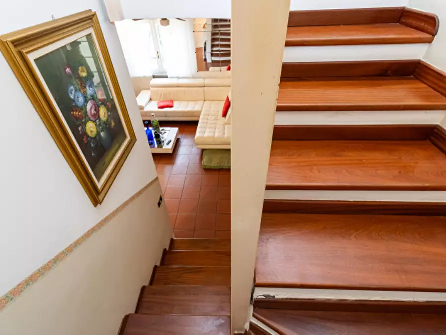 Immagine 43 di Villetta a schiera in vendita  a Busnago