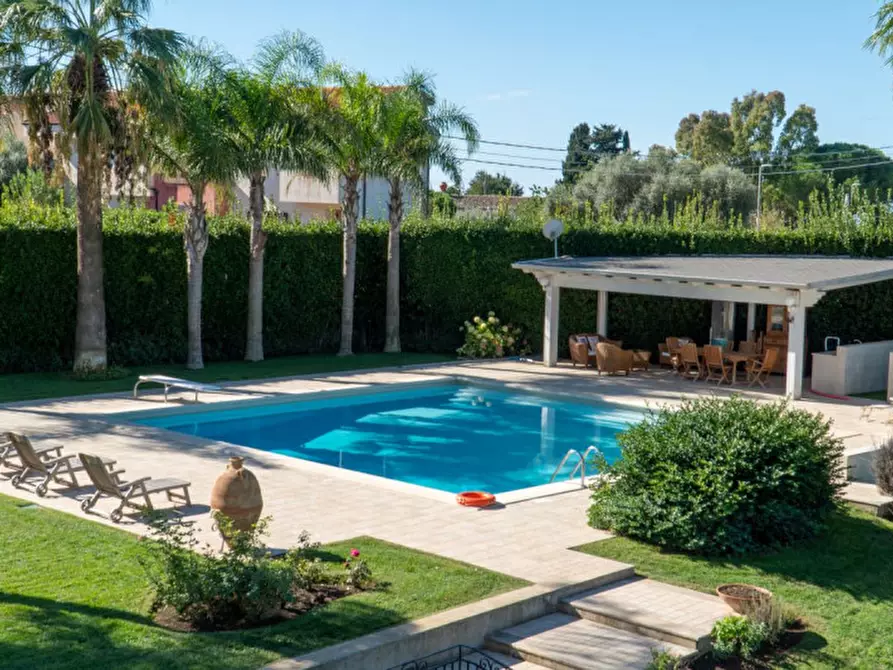 Immagine 10 di Villa in vendita  in Via Rocciola Scrofani a Modica