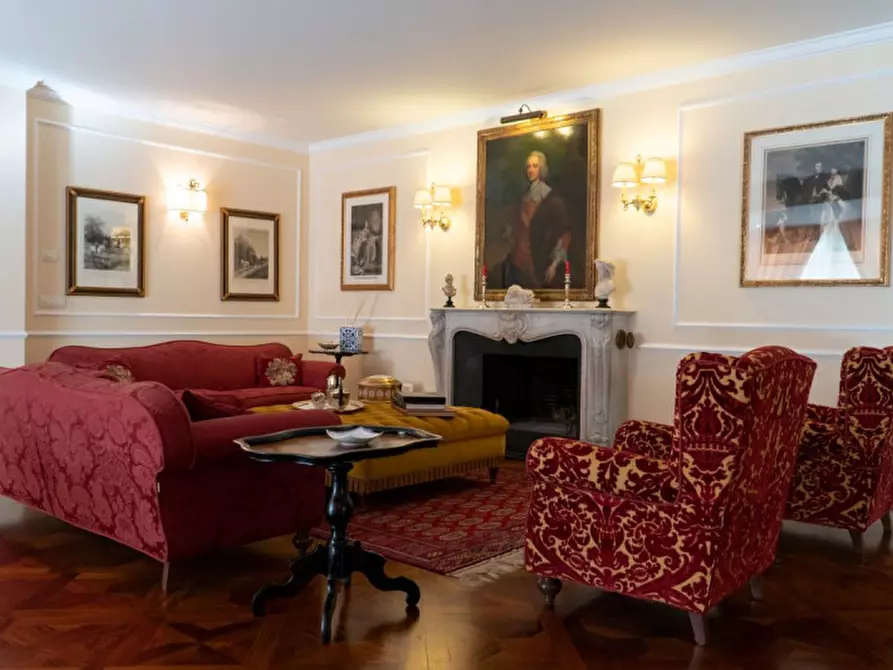 Immagine 25 di Villa in vendita  in Via Rocciola Scrofani a Modica