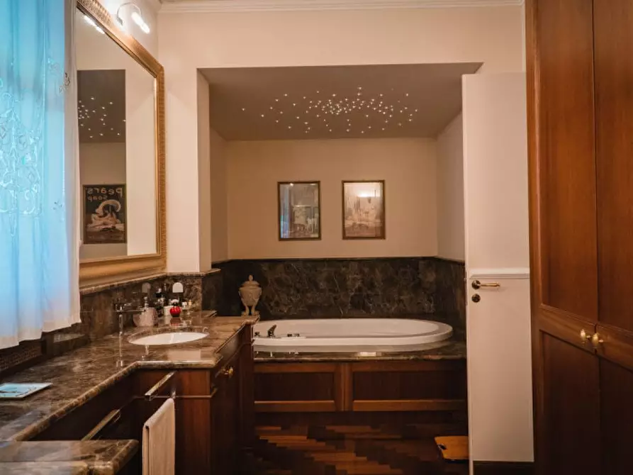 Immagine 31 di Villa in vendita  in Via Rocciola Scrofani a Modica