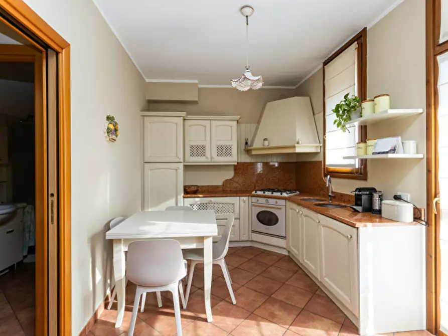 Immagine 34 di Appartamento in vendita  in viale casati, 72 a Caponago