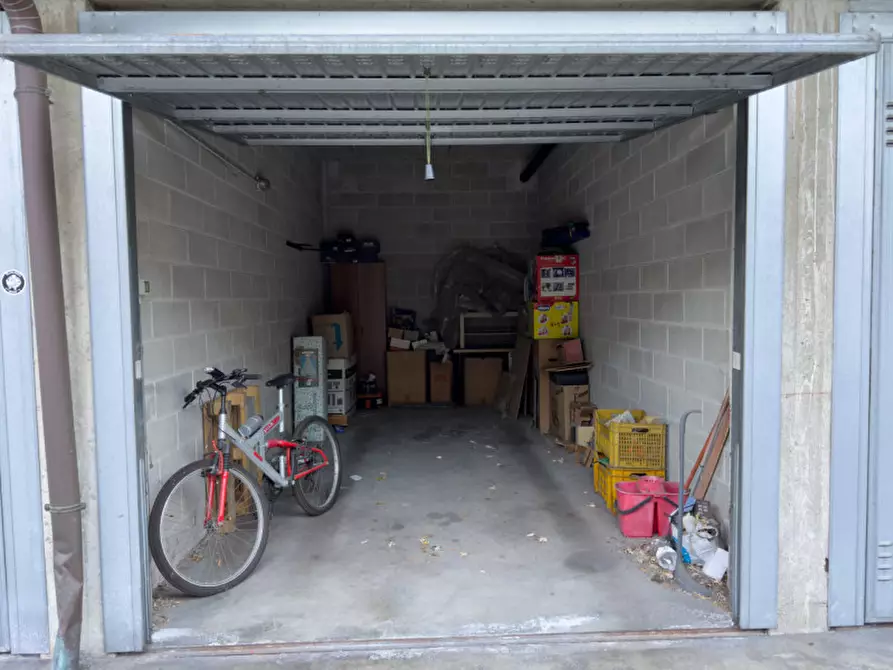 Immagine 38 di Appartamento in vendita  in viale casati, 72 a Caponago