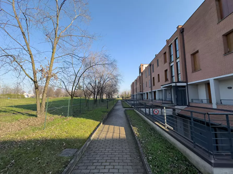 Immagine 46 di Appartamento in vendita  in viale casati, 72 a Caponago