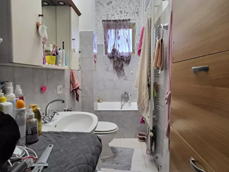 Immagine 10 di Appartamento in vendita  in Piazza Giuseppe Garibaldi, 10 a Pioltello