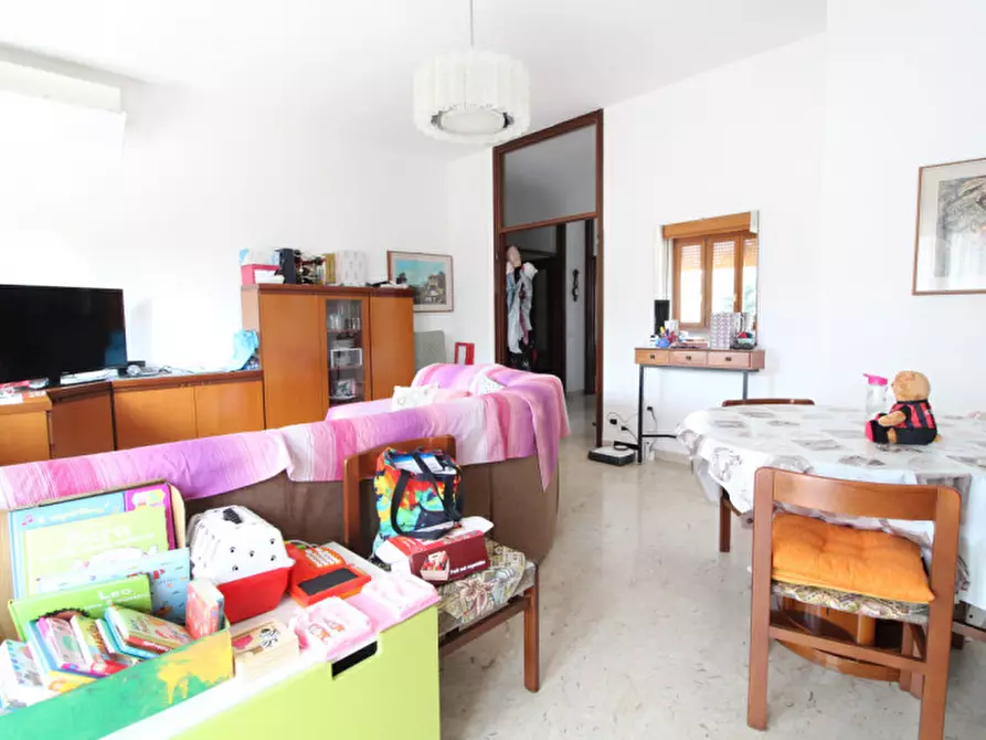 Immagine 4 di Appartamento in vendita  in Via Giosuè Carducci a Cassina De' Pecchi