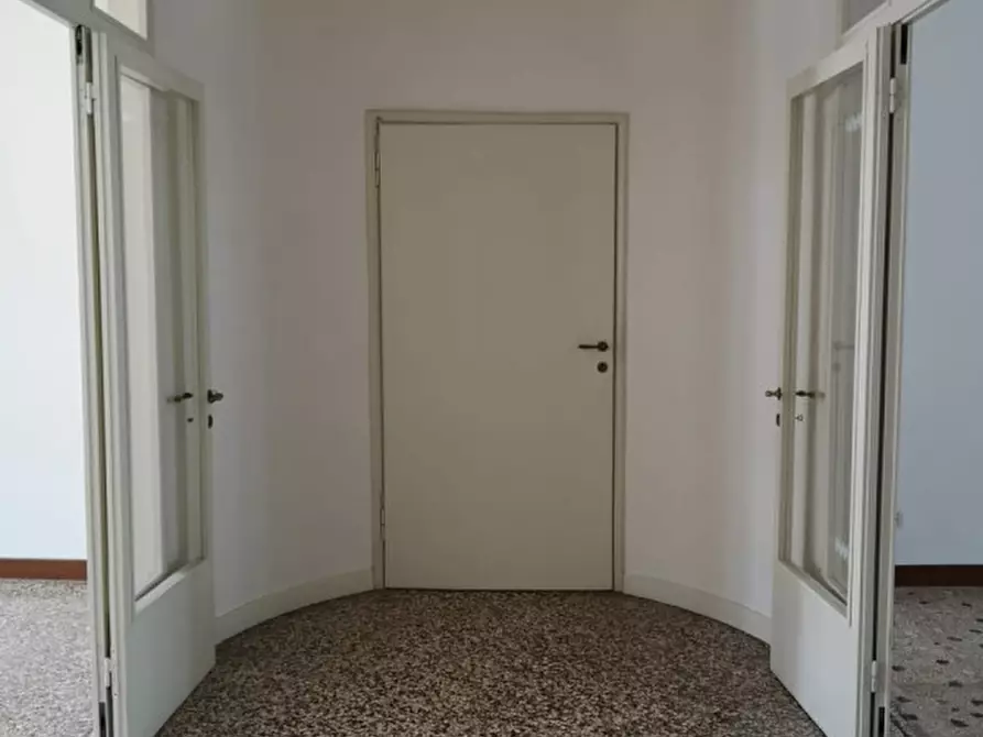 Immagine 2 di Appartamento in vendita  in Contra' Pasini a Vicenza