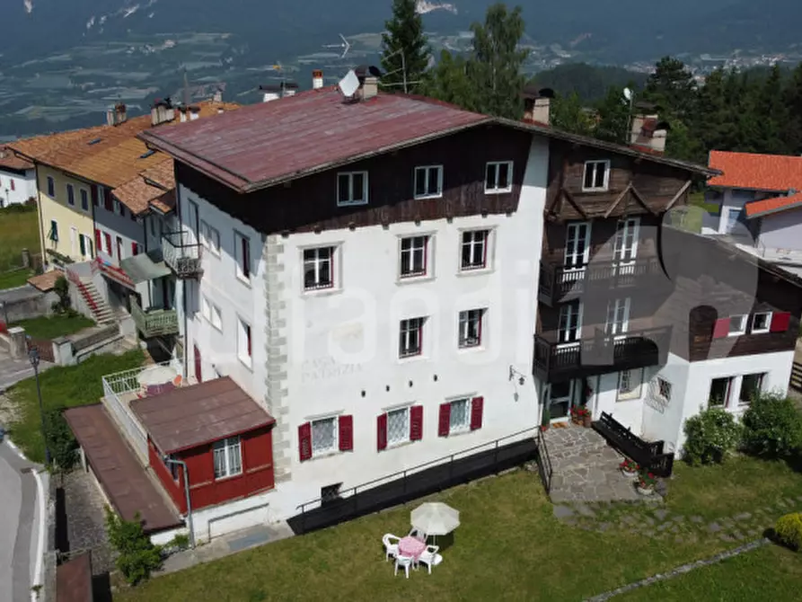 Immagine 17 di Casa indipendente in vendita  a Borgo D'anaunia