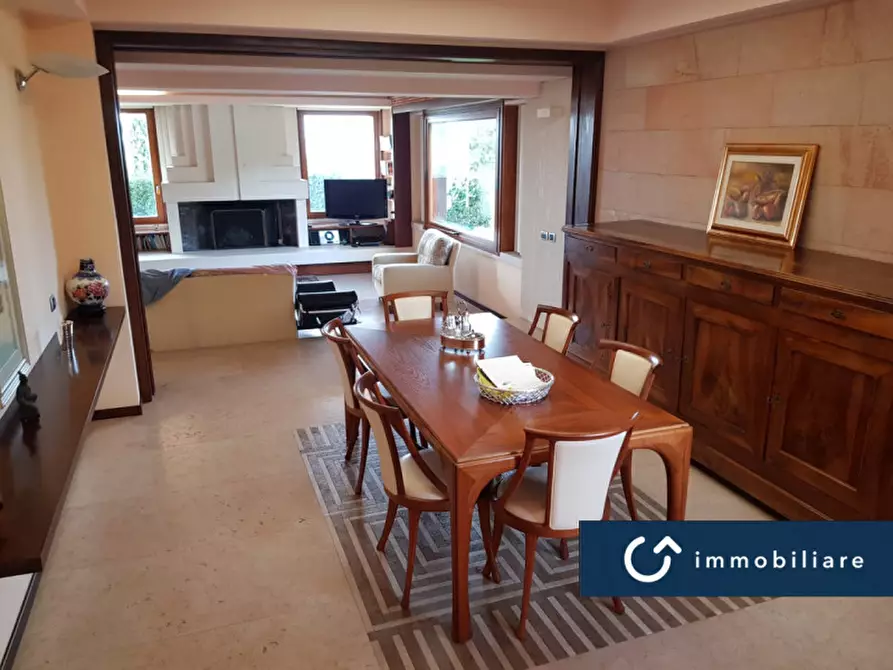 Immagine 18 di Villa in vendita  in Via Pietro Nenni n 28 a Sassari