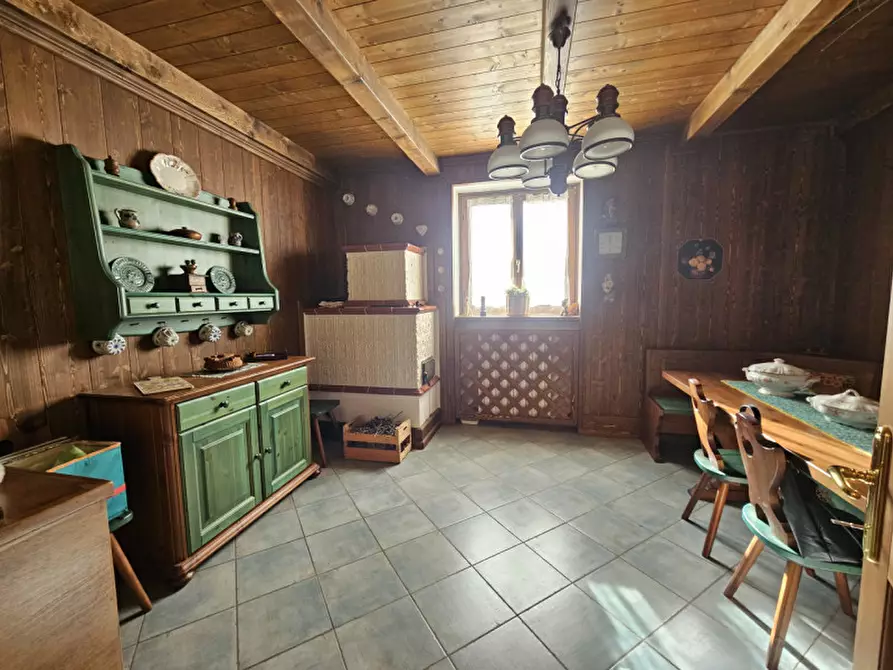 Immagine 6 di Rustico / casale in vendita  in Cavallar a Rabbi