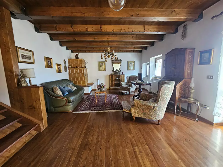 Immagine 8 di Rustico / casale in vendita  in Cavallar a Rabbi