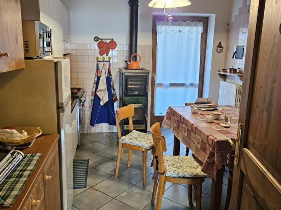 Immagine 9 di Rustico / casale in vendita  in Cavallar a Rabbi