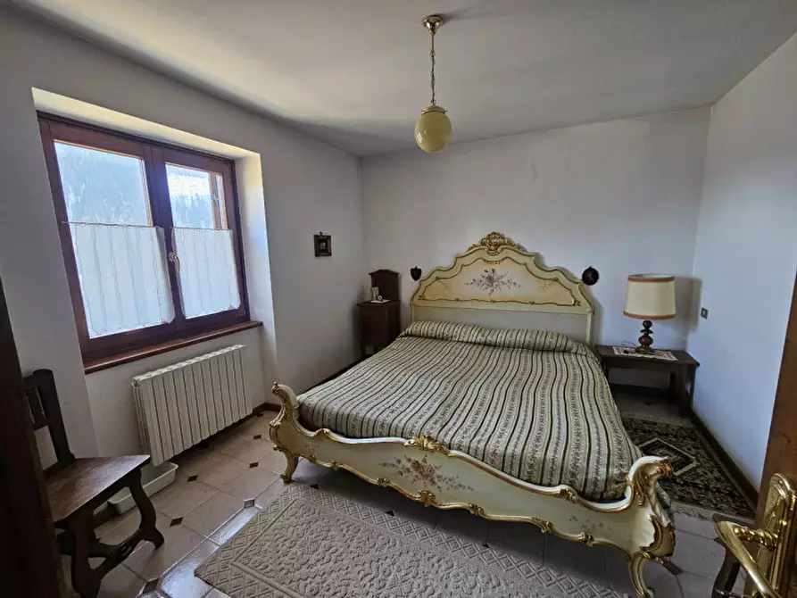 Immagine 14 di Rustico / casale in vendita  in Cavallar a Rabbi