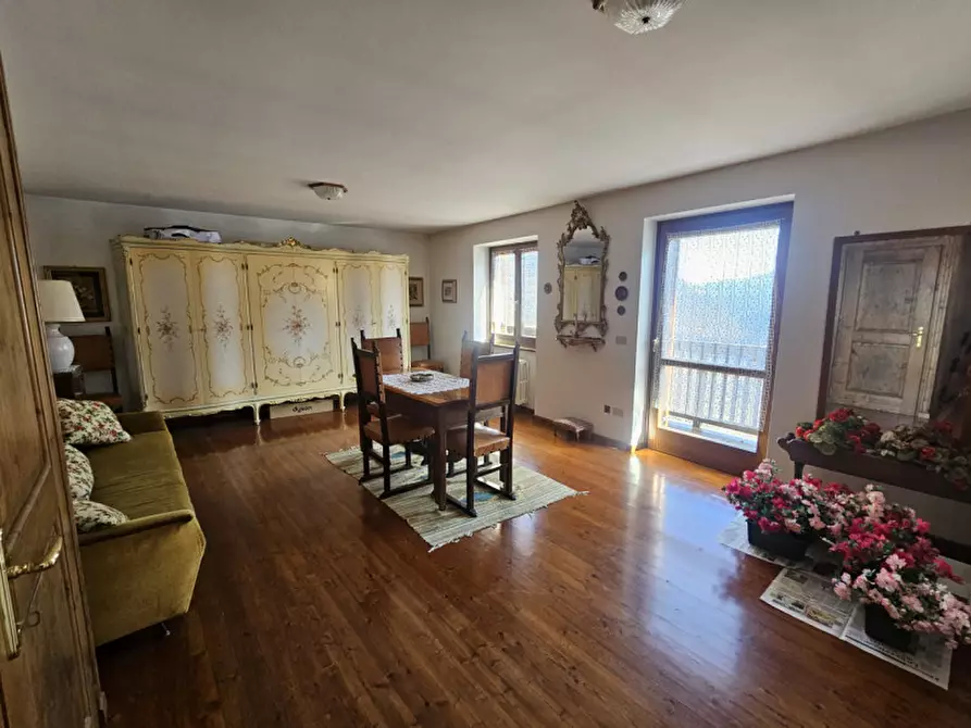 Immagine 17 di Rustico / casale in vendita  in Cavallar a Rabbi