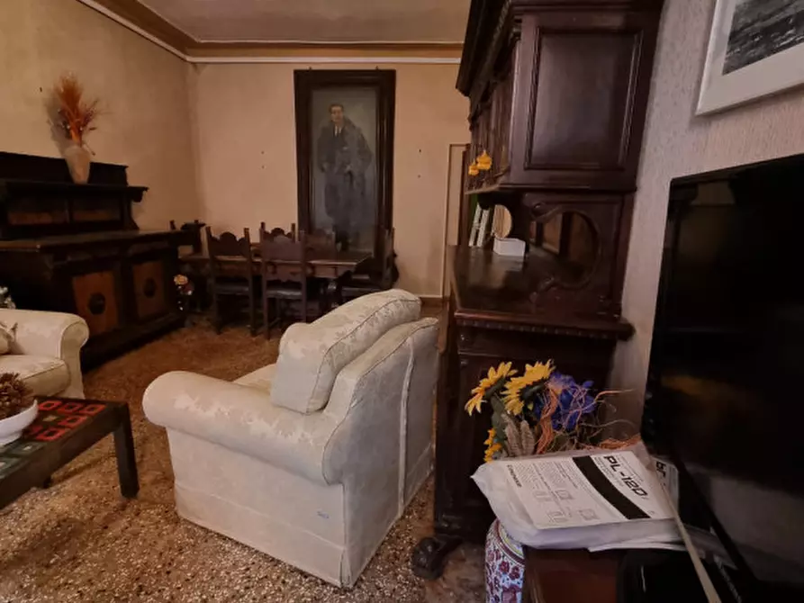 Immagine 7 di Appartamento in vendita  in calle delle procuratie a Venezia