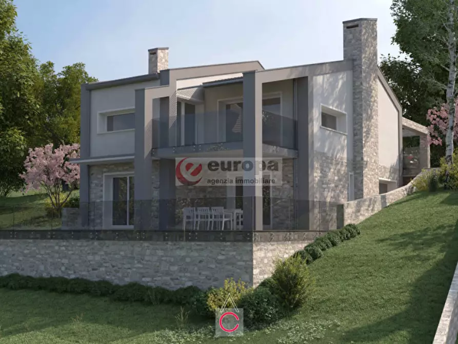 Immagine 3 di Terreno in vendita  in Strada del Tormeno a Vicenza