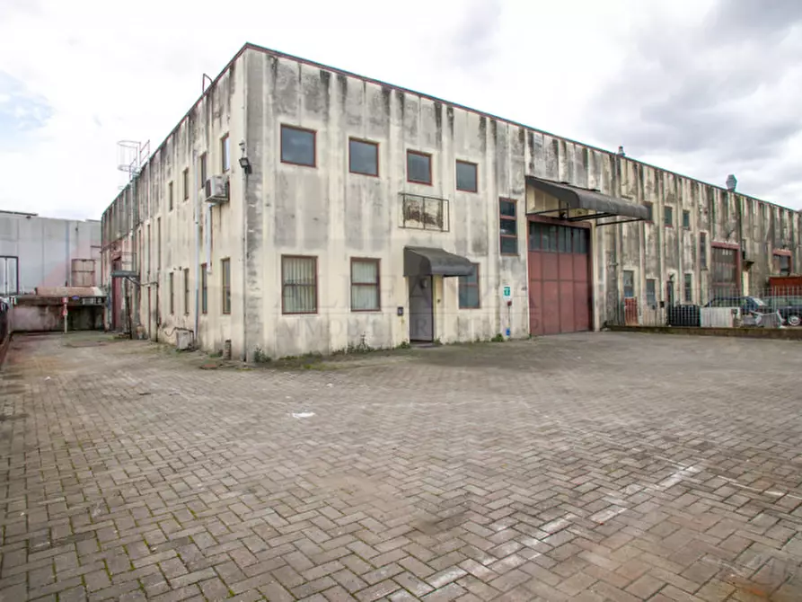 Immagine 1 di Capannone industriale in vendita  in Via Burri a Barberino Tavarnelle