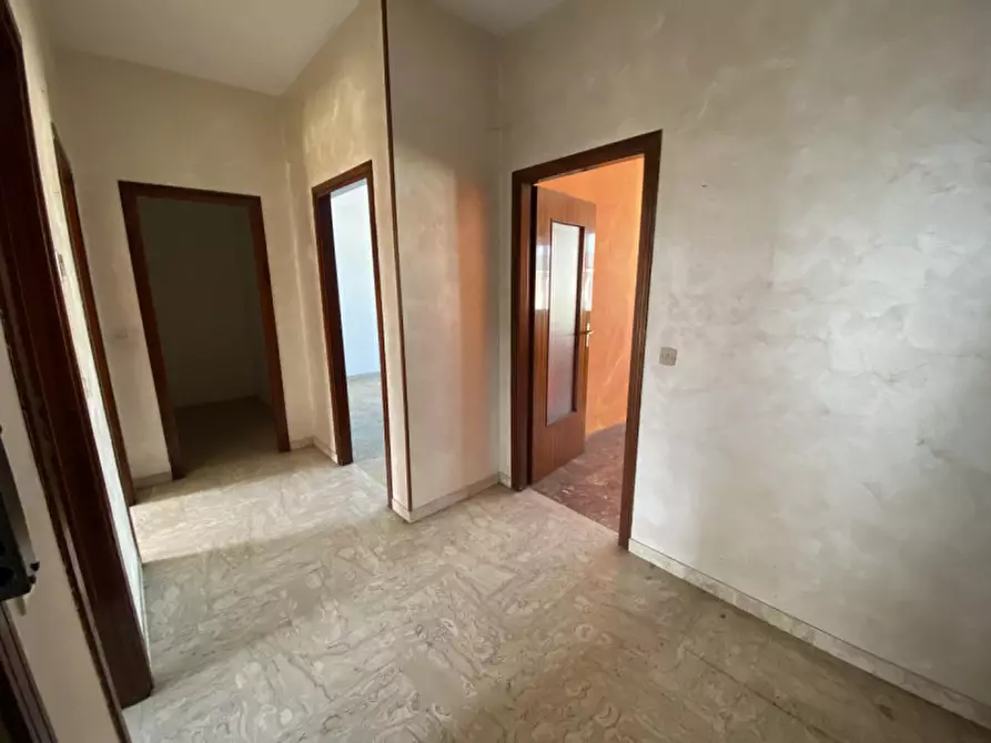 Immagine 8 di Appartamento in vendita  in Corso Europa 39 a Alba