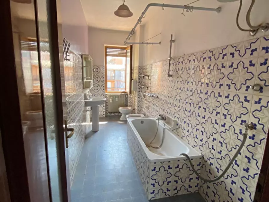 Immagine 18 di Appartamento in vendita  in Corso Europa 39 a Alba