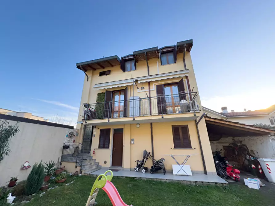 Immagine 1 di Appartamento in vendita  in Via Filippo Corridoni, 63 a Brugherio